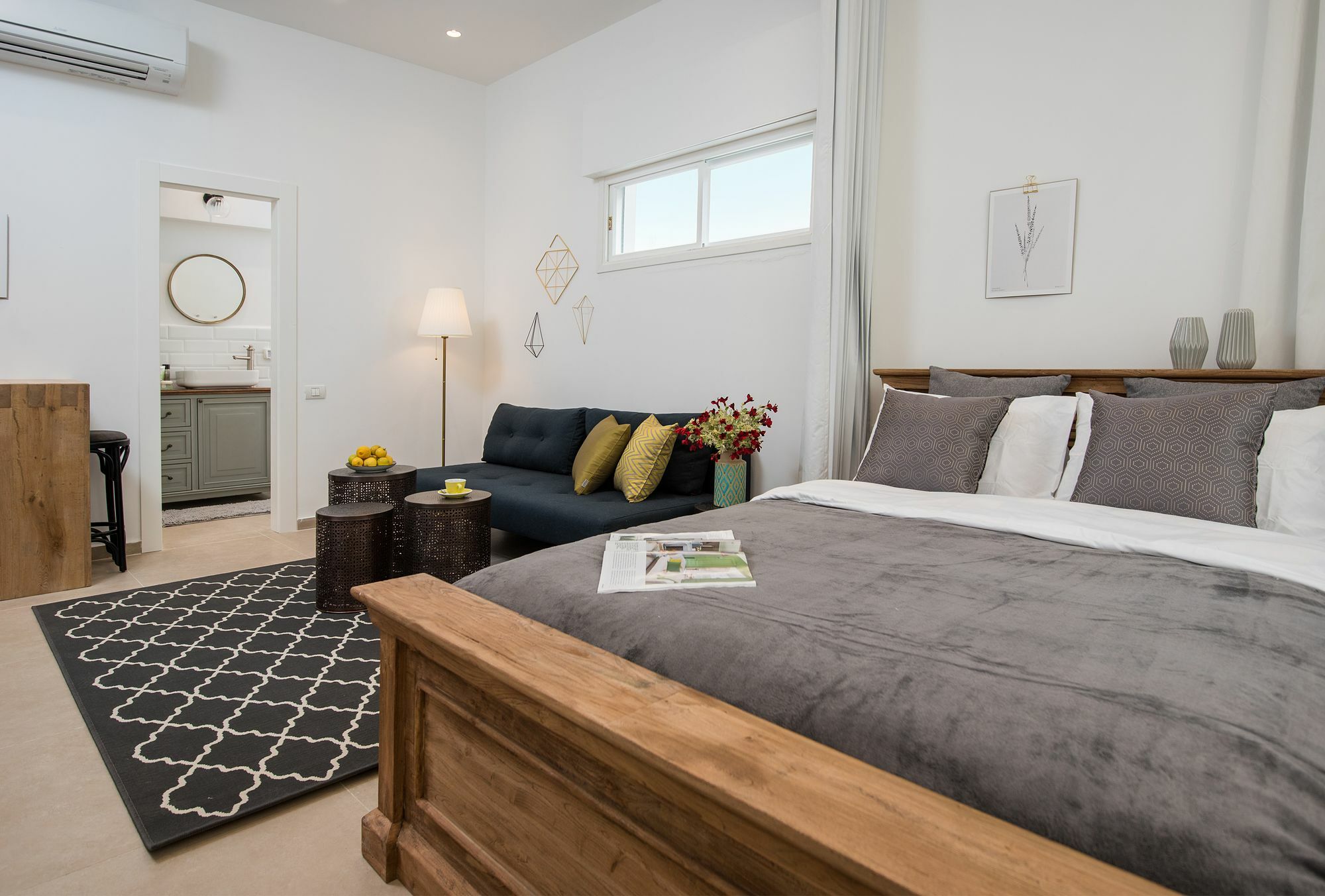 Reines5 Tlv Aparthotel Tel Aviv Bagian luar foto