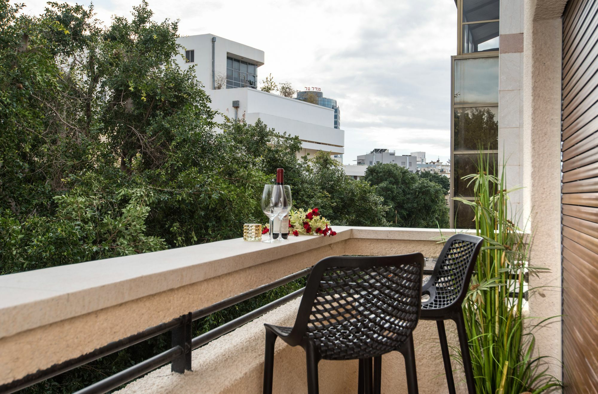 Reines5 Tlv Aparthotel Tel Aviv Bagian luar foto